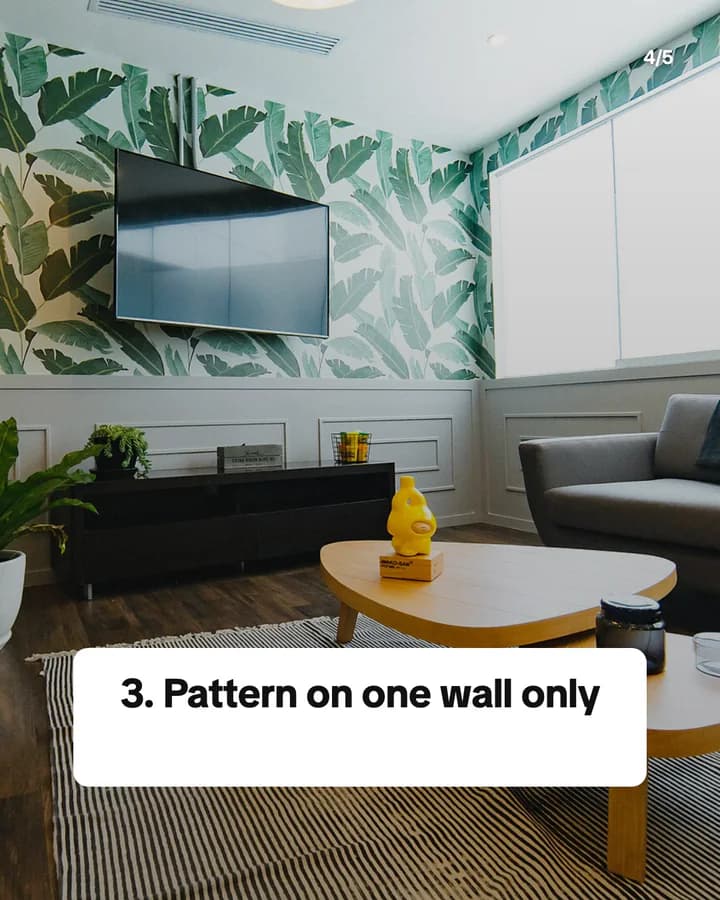 Slide 4: 3. Pattern on one wall only